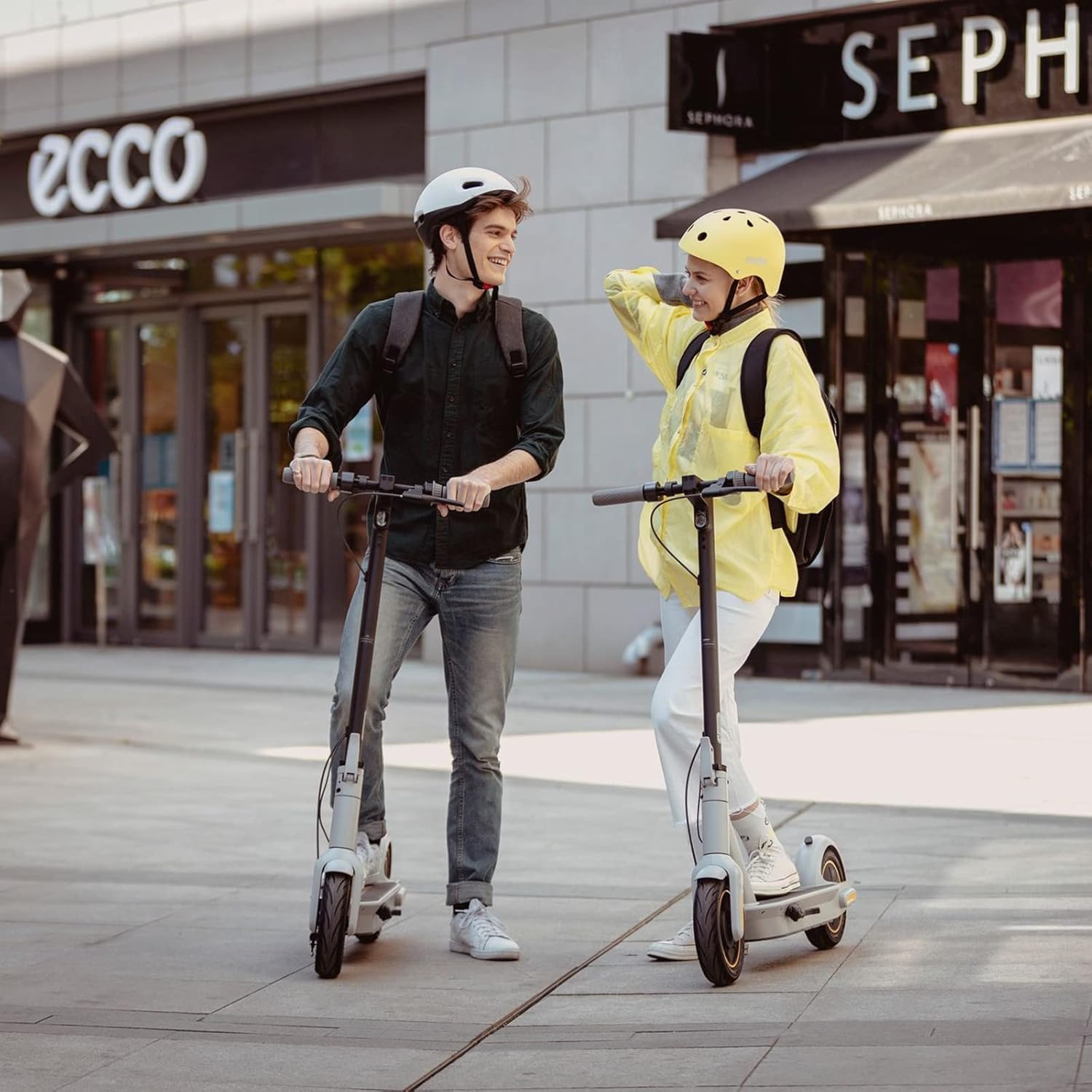 Last day sale💥Electric Pedal Scooter with Helmet🔥